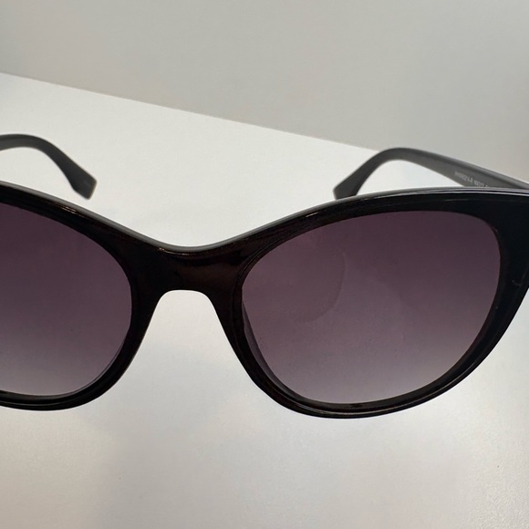 NANETTE LEOPRE SUNGLASSES HHNN0214-R NN313 OX BLACK SUNGLASSES - Picture 15 of 15